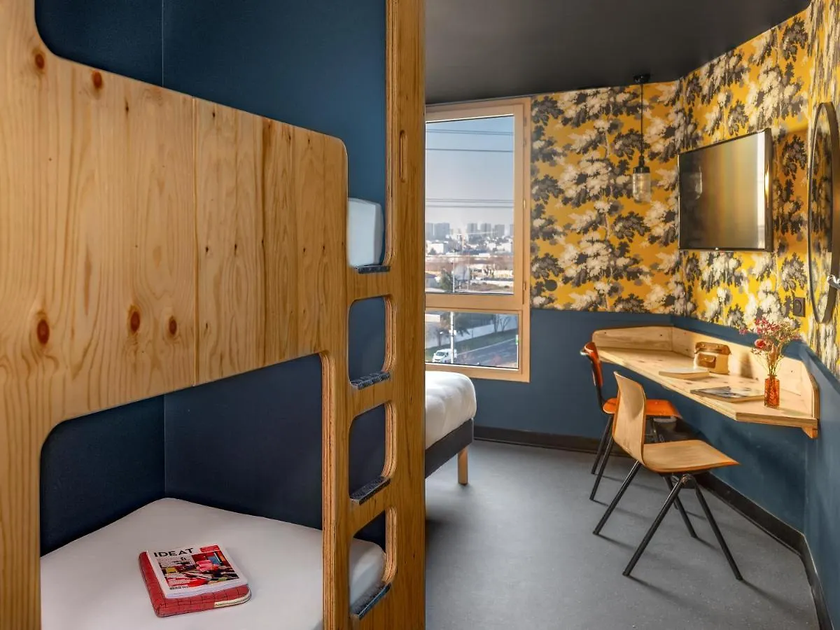Hotel Eklo Lyon à Vénissieux France